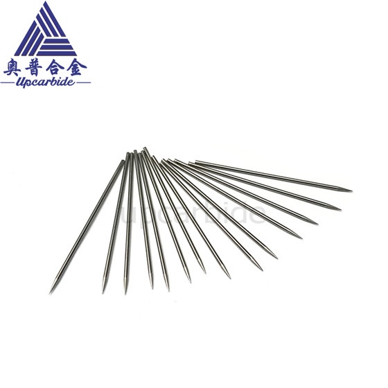 纯烫镭射银 5cm×5m 100cm/loop 弯曲链条 ダイカット加工 カーペット針 | クロバー公式オンラインショップ